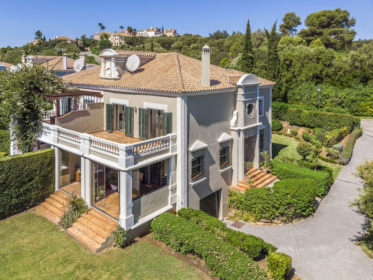 Villa zu verkaufen in Sotogrande Alto 850.000€