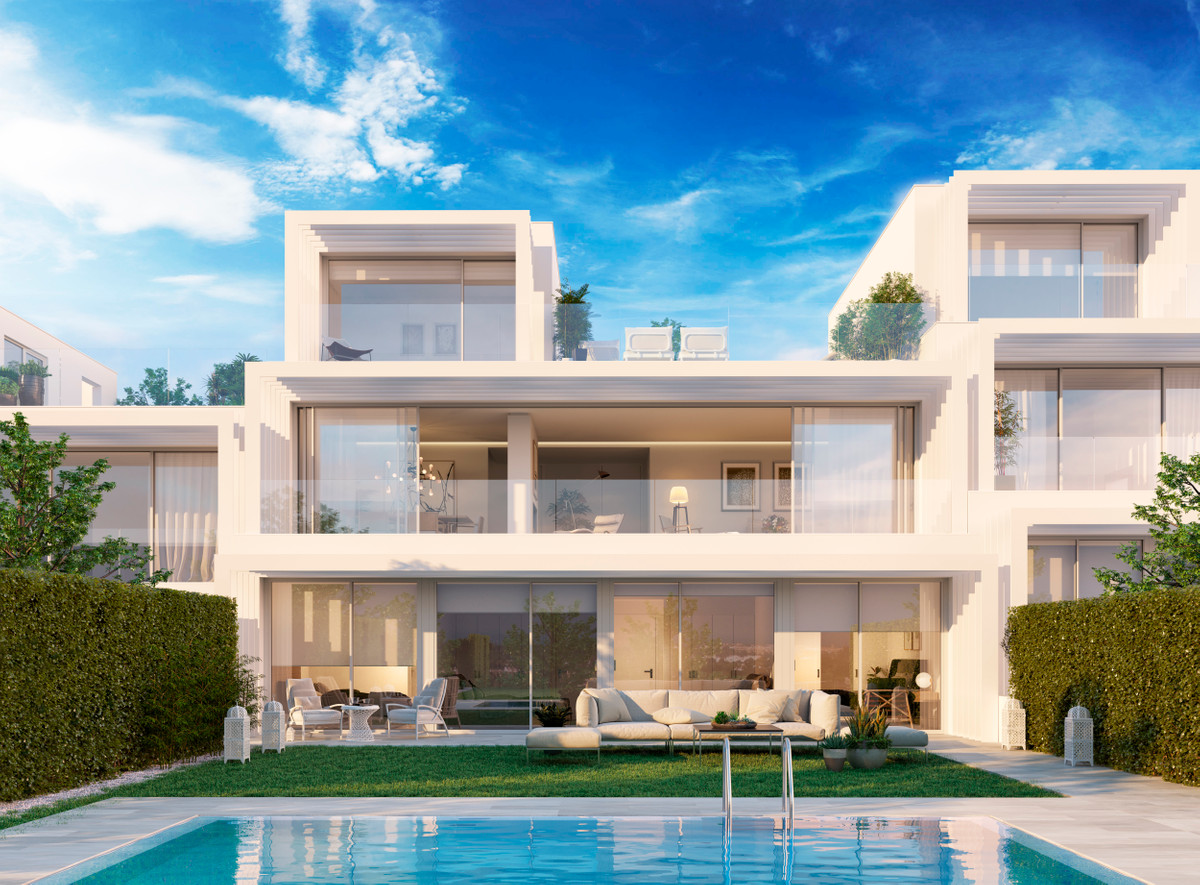 Villa myynnissä Sotogrande 590,000€