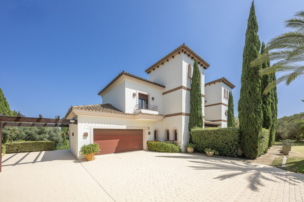 Courtyard Villa With Heated Pool And Cinema In Sotogrande Alto — Collection Photo — Ref RHS55