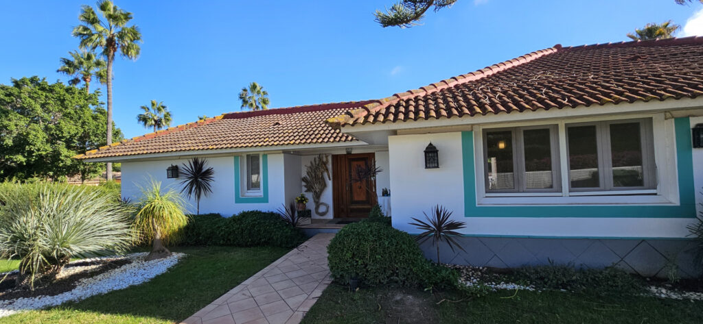 Seven-Bedroom Family Villa With Pool In Sotogrande Costa — Collection Photo — Ref CE0328