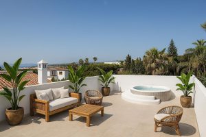 Detached Villa for sale in Torreguadiaro 1,295,000€