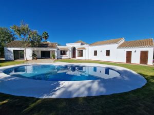 Detached Villa for sale in Sotogrande Alto 1,980,000€
